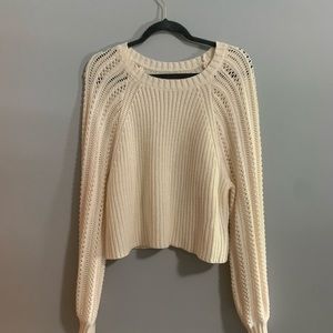 AMERICAN EAGLE cream sweater